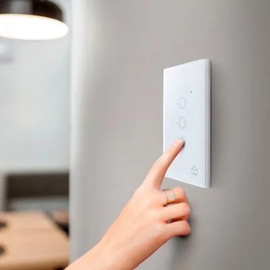 Interruptor touch de automação residencial